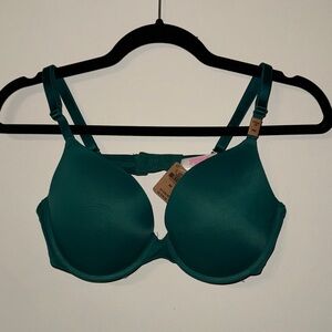 PINK Victoria's Secret Green Bra